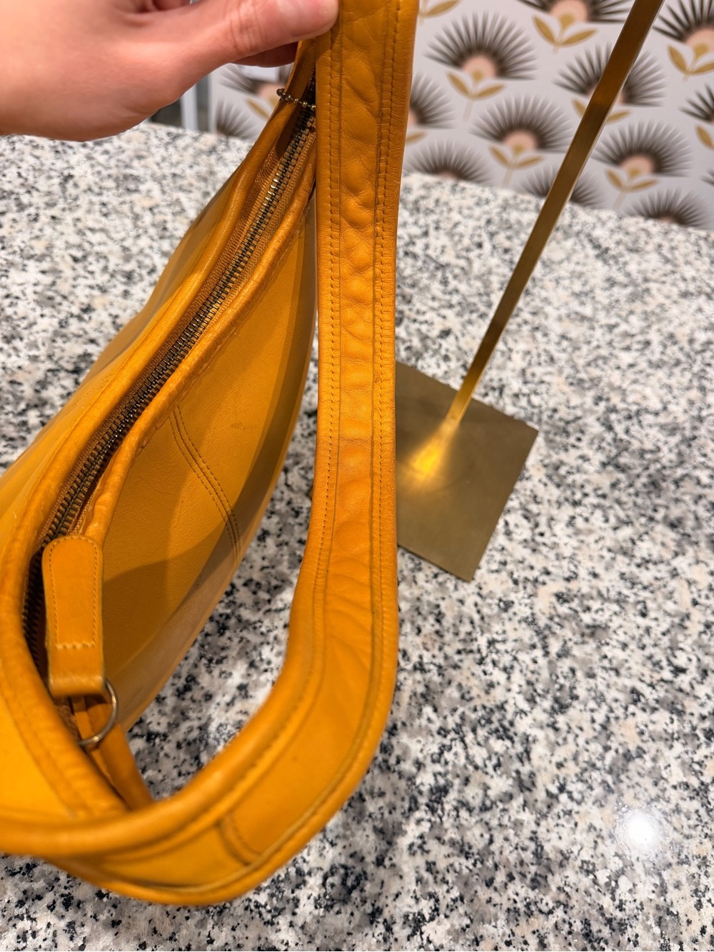 Vintage Coach Leather Ergo Hobo Shoulder Bag - Picture 6 of 8